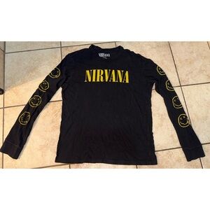 NIRVANA Black Shirt with Yellow Smiley Graphics size Medium women’s